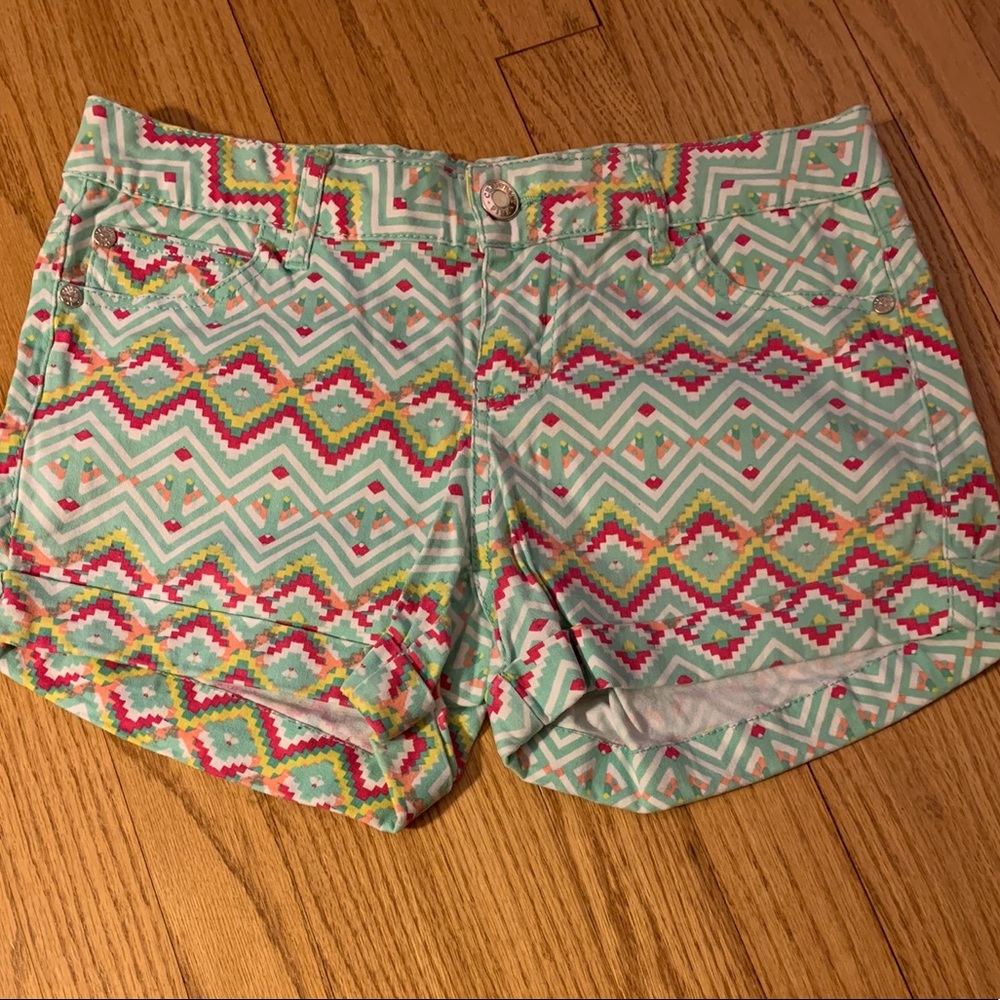 Celebrity Pink Cheveron shorts